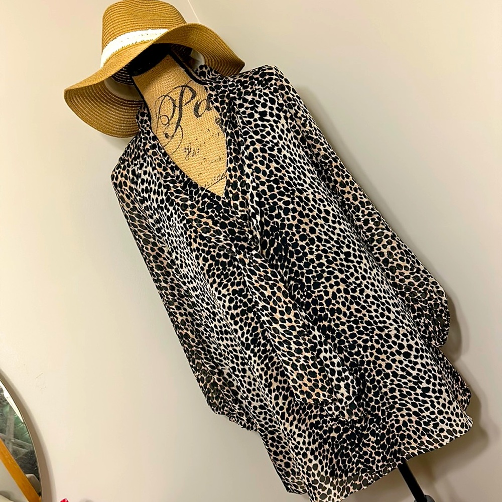 Stylish leopard print dress
